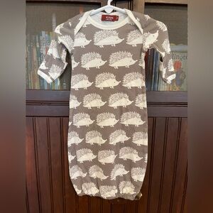 Milkbarn Hedgehog Baby Gown 🦔